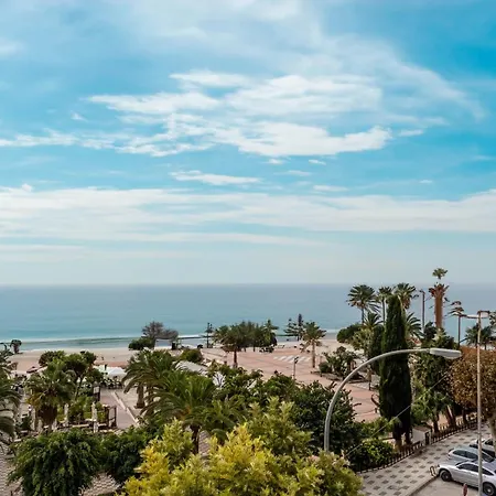 Rentitspain - - Vistas Unicas 2 Descanso Y Confort Frente Al Mar Mediterraneo Nerja