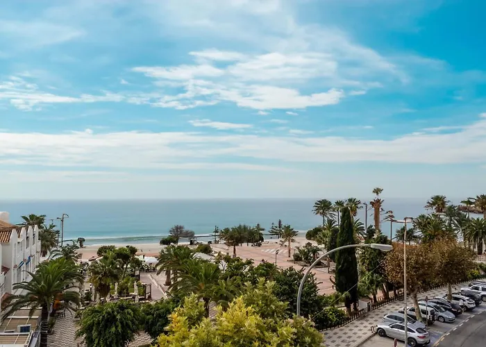 Rentitspain - - Vistas Unicas 2 Descanso Y Confort Frente Al Mar Mediterraneo ネルハ