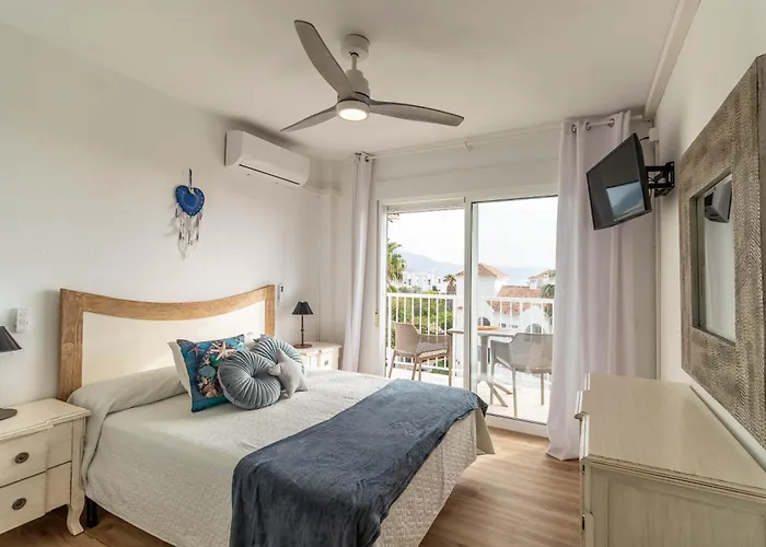 Rentitspain - - Vistas Unicas 2 Descanso Y Confort Frente Al Mar Mediterraneo